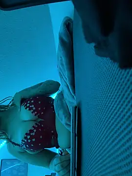 sexyboy127381 online show from September 27, 2025, 2:45 pm