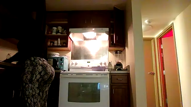 bellacagyal online show from October 26, 2025, 11:27 pm