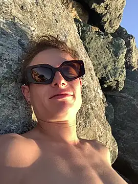 GoldenPussy1329 online show from October 11, 2025, 4:30 pm