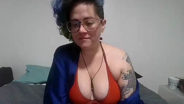 Snapshot of daniak90 chatting on October 7, 2025, 10:00 pm daniak90 online show from October 7, 2025, 10:00 pm