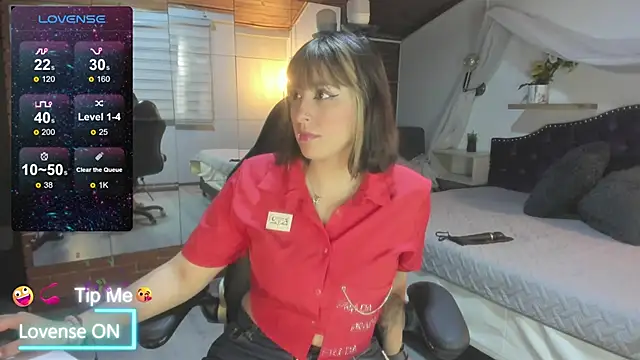 sophialyh 1 online show from March 30, 2026, 1:01 pm