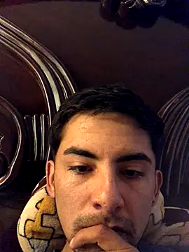 Snapshot of Charly4_20 chatting on October 7, 2025, 1:12 pm Charly4 20 online show from October 7, 2025, 1:12 pm