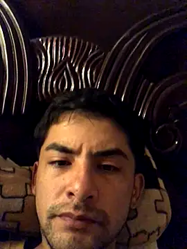 Snapshot of Charly4_20 chatting on October 8, 2025, 9:22 am Charly4 20 online show from October 8, 2025, 9:22 am