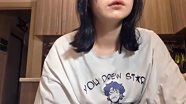 Snapshot of Beeping_Creature chatting on February 15, 2026, 3:55 pm Beeping Creature online show from February 15, 2026, 3:55 pm