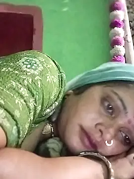 Snapshot of Na_shreya chatting on October 31, 2025, 6:37 pm Na shreya online show from October 31, 2025, 6:37 pm