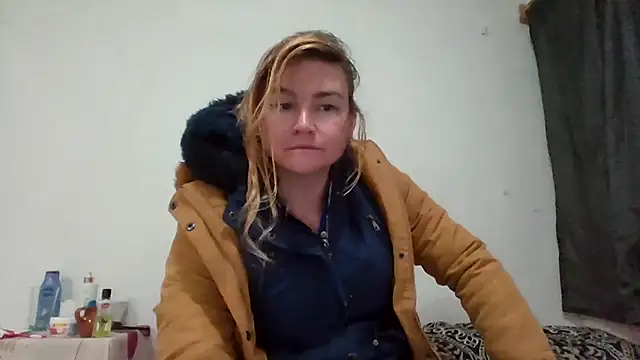 vagimosa online show from November 12, 2025, 5:11 am