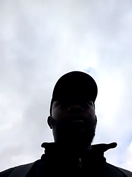 Snapshot of biggx33 chatting on October 1, 2025, 5:34 am biggx33 online show from October 1, 2025, 5:34 am