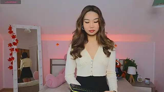 MeiShine online show from September 29, 2025, 10:22 am