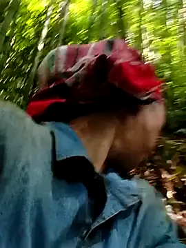 Snapshot of Khanhu_xx chatting on February 26, 2026, 4:23 am Khanhu xx online show from February 26, 2026, 4:23 am