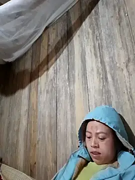 Tuyet xx online show from November 29, 2025, 10:54 pm