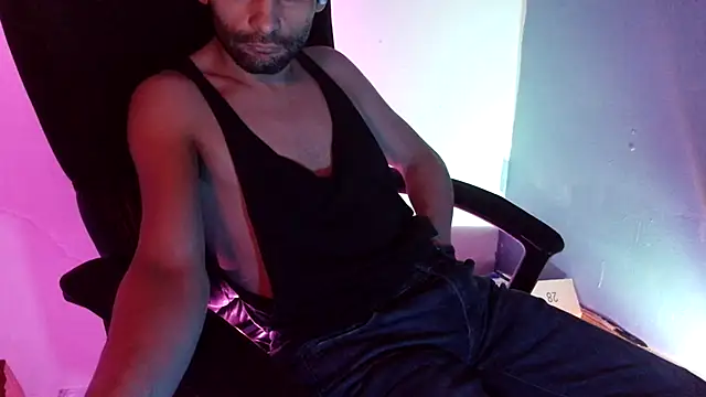 highinhtxx online show from March 23, 2026, 12:00 am