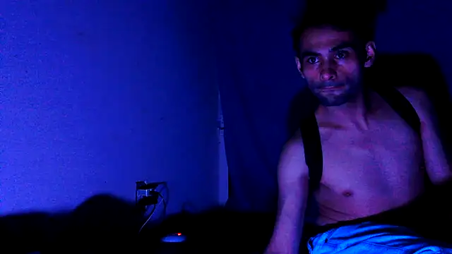 Snapshot of highinhtxx chatting on October 12, 2025, 7:10 am highinhtxx online show from October 12, 2025, 7:10 am