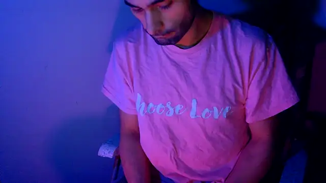 Snapshot of highinhtxx chatting on October 30, 2025, 3:49 am highinhtxx online show from October 30, 2025, 3:49 am