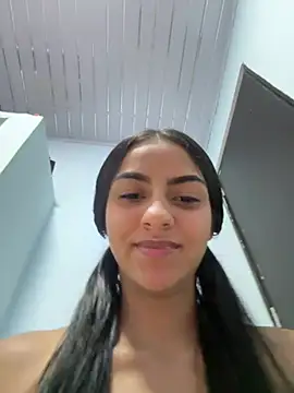 miluwatson online show from February 19, 2026, 6:16 pm