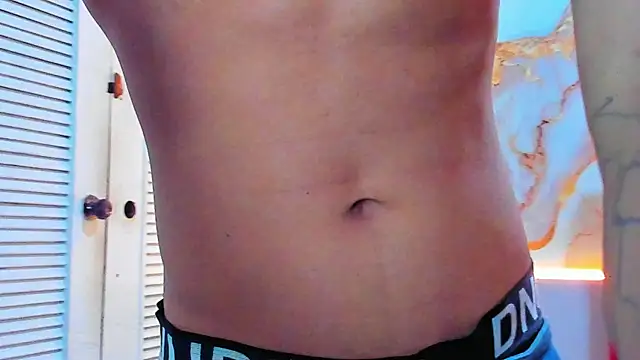 Snapshot of daniscot chatting on October 18, 2025, 3:52 am daniscot online show from October 18, 2025, 3:52 am