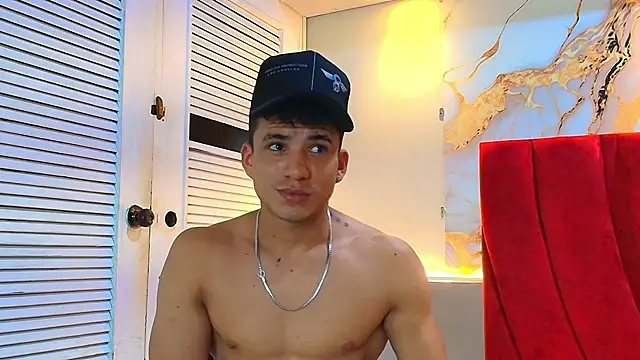 Snapshot of daniscot chatting on October 8, 2025, 3:52 am daniscot online show from October 8, 2025, 3:52 am