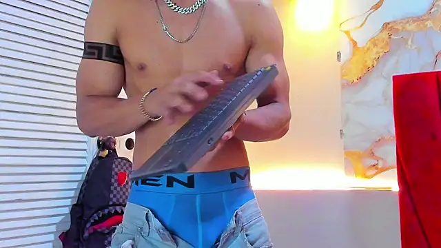 Snapshot of daniscot chatting on October 25, 2025, 4:11 am daniscot online show from October 25, 2025, 4:11 am