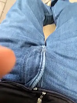 pisun1986 online show from November 2, 2025, 1:49 pm