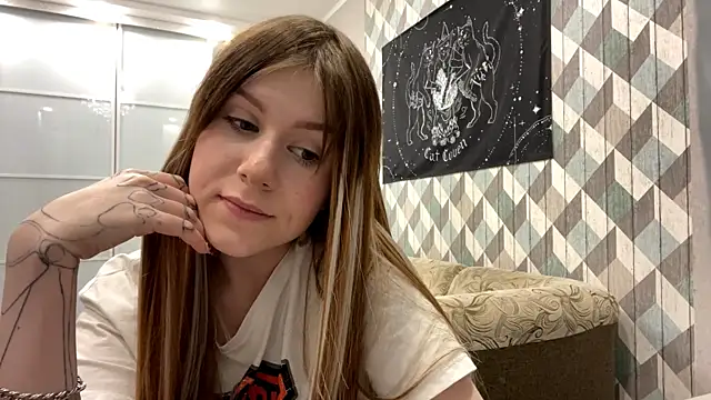 Snapshot of RebelKitsune chatting on October 30, 2025, 3:53 pm RebelKitsune online show from October 30, 2025, 3:53 pm