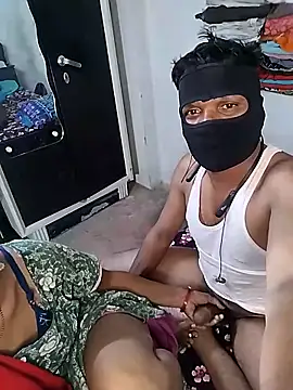 seemabhabhi420 online show from October 19, 2025, 5:16 pm