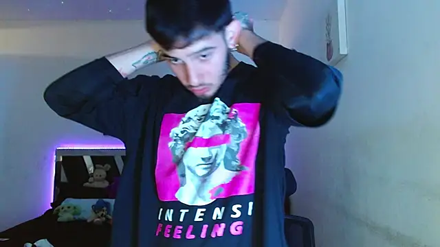 Sebasxxl12 online show from March 12, 2026, 7:51 pm