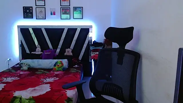 Snapshot of Sebasxxl12 chatting on January 19, 2026, 4:22 pm Sebasxxl12 online show from January 19, 2026, 4:22 pm