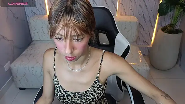 Snapshot of Terry_tx chatting on October 2, 2025, 12:30 pm Terry tx online show from October 2, 2025, 12:30 pm