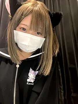 Nyamo-chan online show from October 10, 2025, 4:08 pm