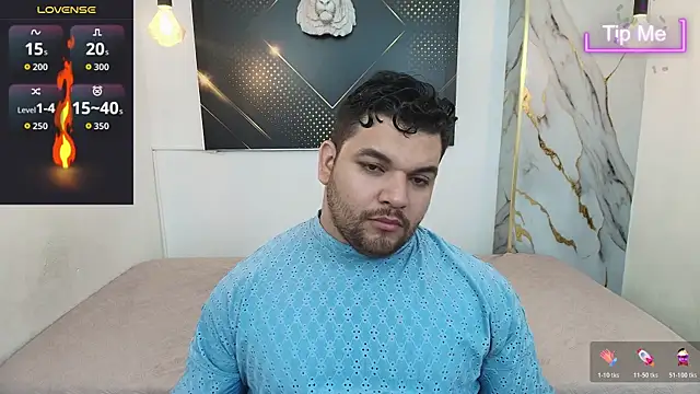 Snapshot of Adonis_Walker chatting on November 8, 2025, 1:03 pm Adonis Walker online show from November 8, 2025, 1:03 pm