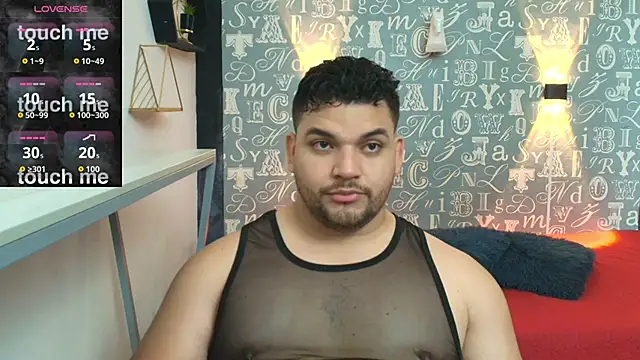 Snapshot of Adonis_Walker chatting on October 26, 2025, 7:36 pm Adonis Walker online show from October 26, 2025, 7:36 pm