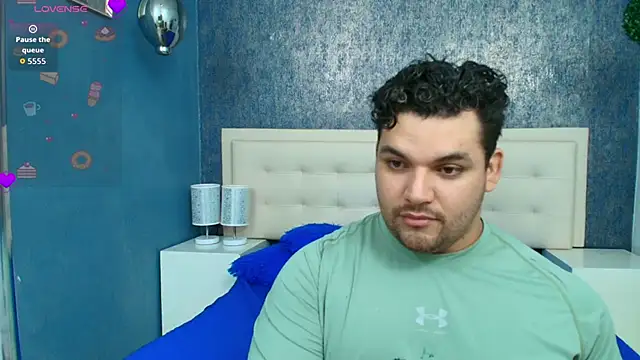 Snapshot of Adonis_Walker chatting on October 16, 2025, 8:50 pm Adonis Walker online show from October 16, 2025, 8:50 pm