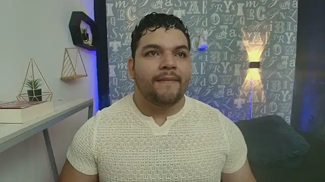 Snapshot of Adonis_Walker chatting on October 2, 2025, 6:11 pm Adonis Walker online show from October 2, 2025, 6:11 pm