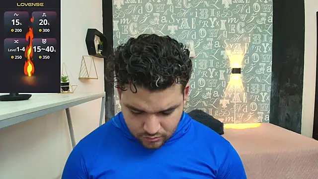 Snapshot of Adonis_Walker chatting on October 21, 2025, 9:25 pm Adonis Walker online show from October 21, 2025, 9:25 pm