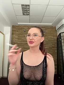 Lunna Squirt online show from October 15, 2025, 7:44 pm