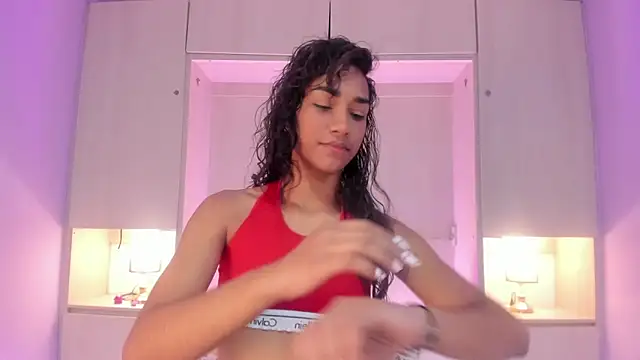 AnahiCollins online show from March 1, 2026, 12:16 pm