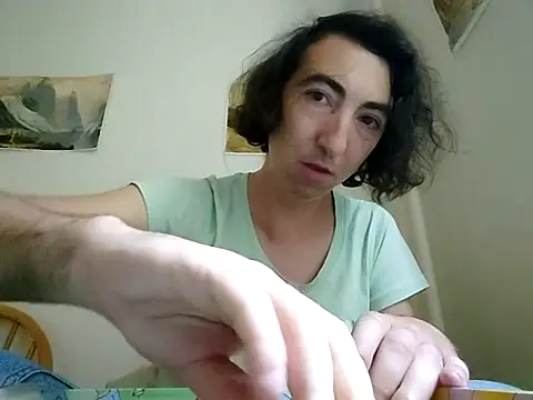 Cuminsideme8 online show from September 11, 2025, 12:49 pm
