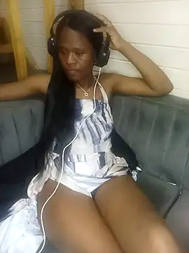 Snapshot of SweetMelodyXXX chatting on October 28, 2025, 10:52 pm SweetMelodyXXX online show from October 28, 2025, 10:52 pm