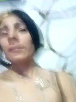 Snapshot of Milalita chatting on October 7, 2025, 4:57 am Milalita online show from October 7, 2025, 4:57 am