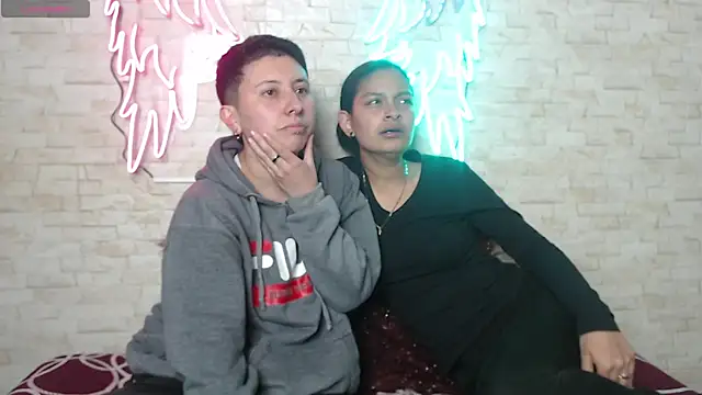 Gaby and Mei online show from October 2, 2025, 4:05 am