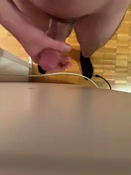 Snapshot of davidoso6271 chatting on October 29, 2025, 11:03 pm davidoso6271 online show from October 29, 2025, 11:03 pm