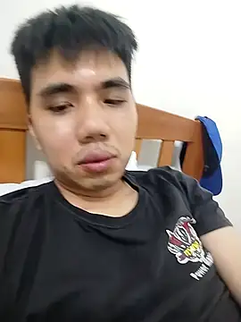 henry9933 online show from November 1, 2025, 11:04 am