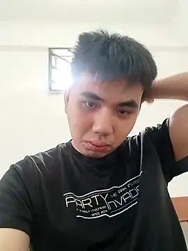 henry9933 online show from September 28, 2025, 1:45 am