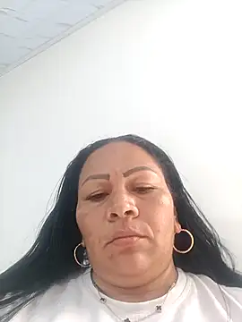 Snapshot of Dirty_Candy chatting on October 6, 2025, 1:23 pm Dirty Candy online show from October 6, 2025, 1:23 pm