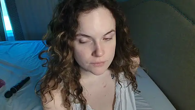 ClaireZX online show from October 11, 2025, 3:24 pm