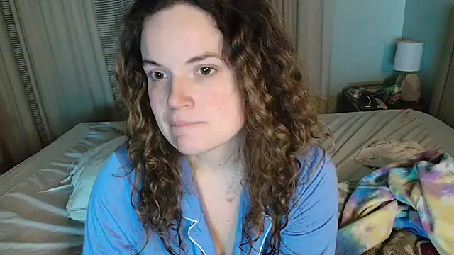 ClaireZX online show from October 12, 2025, 8:16 am