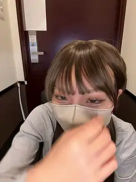 Snapshot of Riria_xx chatting on February 16, 2026, 12:09 am Riria xx online show from February 16, 2026, 12:09 am