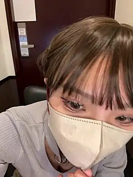 Snapshot of Riria_xx chatting on February 14, 2026, 5:29 am Riria xx online show from February 14, 2026, 5:29 am