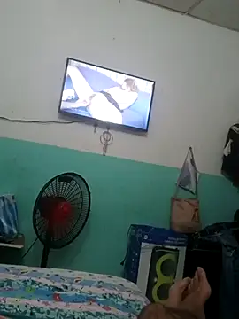 cesargoch87 online show from November 4, 2025, 4:16 am