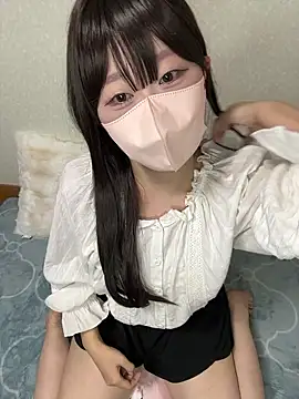 Snapshot of _JINA_tan chatting on October 8, 2025, 1:12 pm  JINA tan online show from October 8, 2025, 1:12 pm