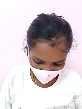 Tamil Monika online show from November 21, 2025, 9:41 am